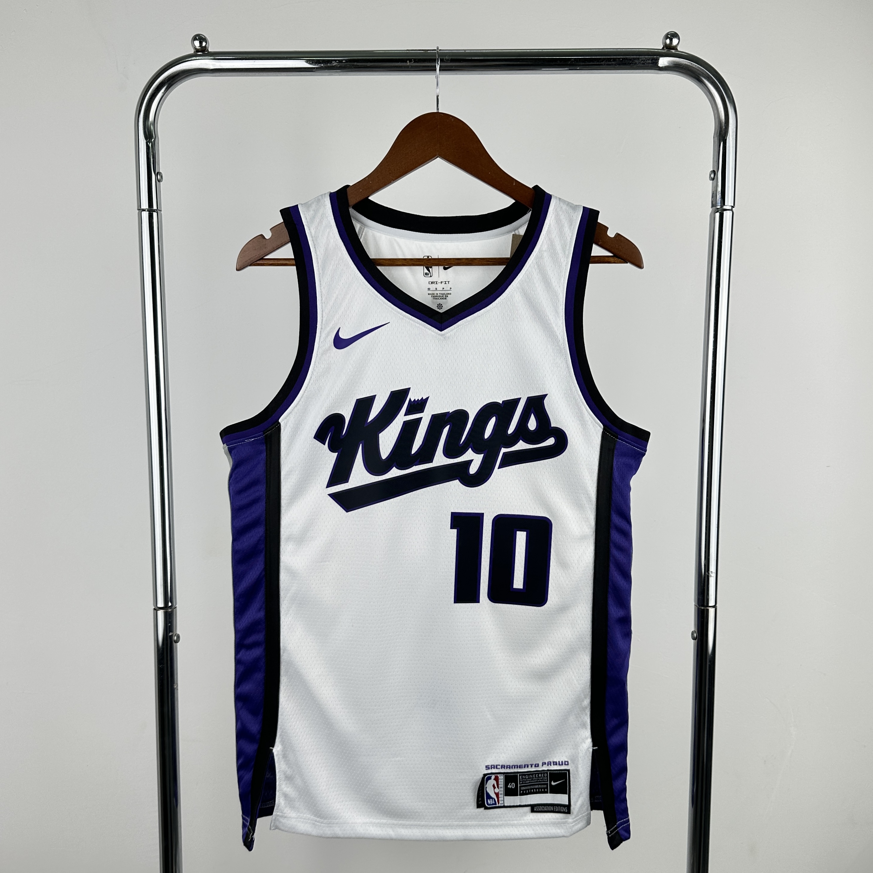 Men Sacramento Kings #10 DeRozan White Season Nike 2024 NBA Jersey